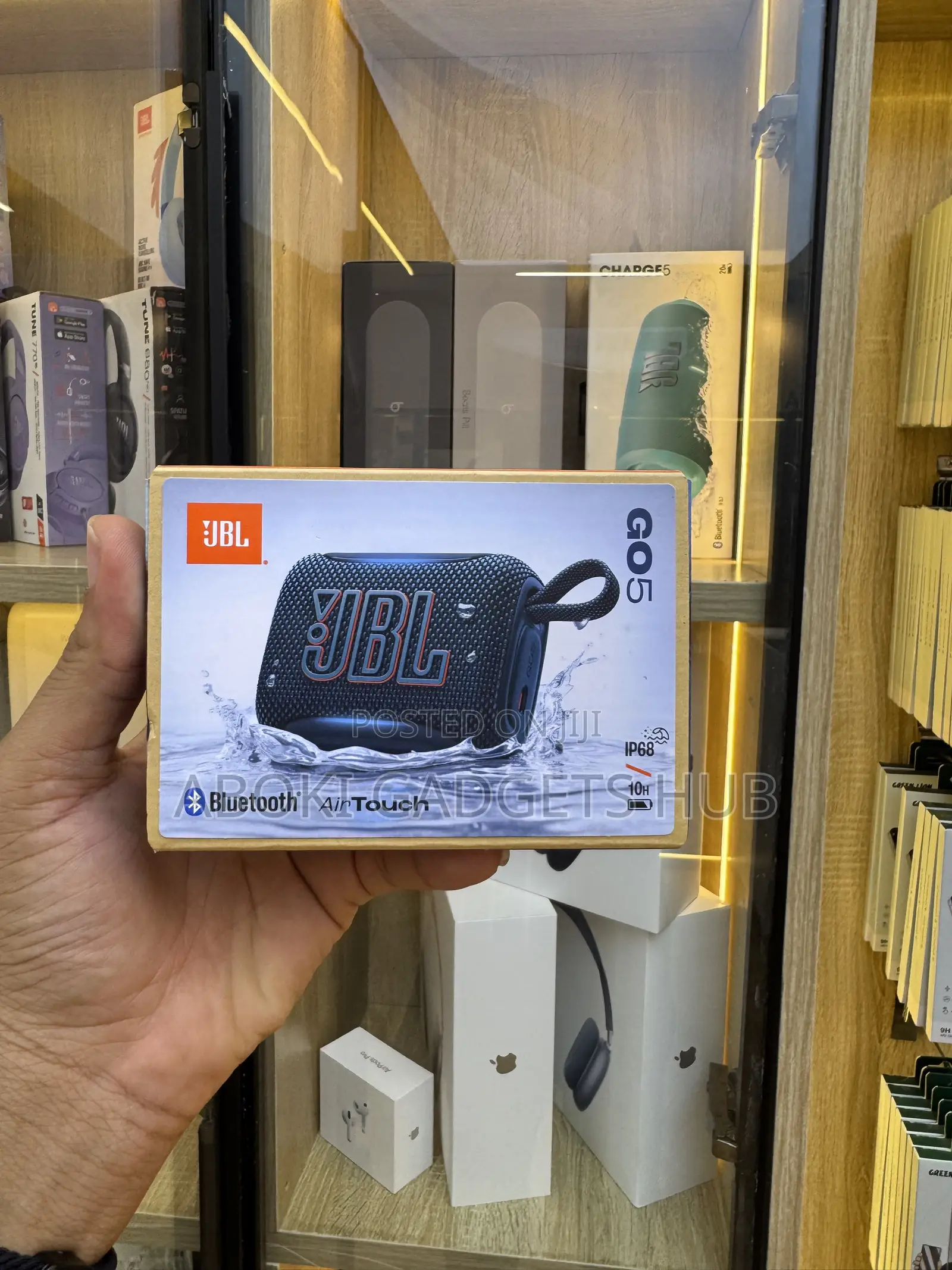 JBL Go5 Bluetooth Speaker