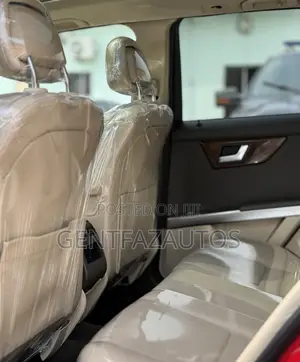 Mercedes-Benz GLK-Class 2015 Red
