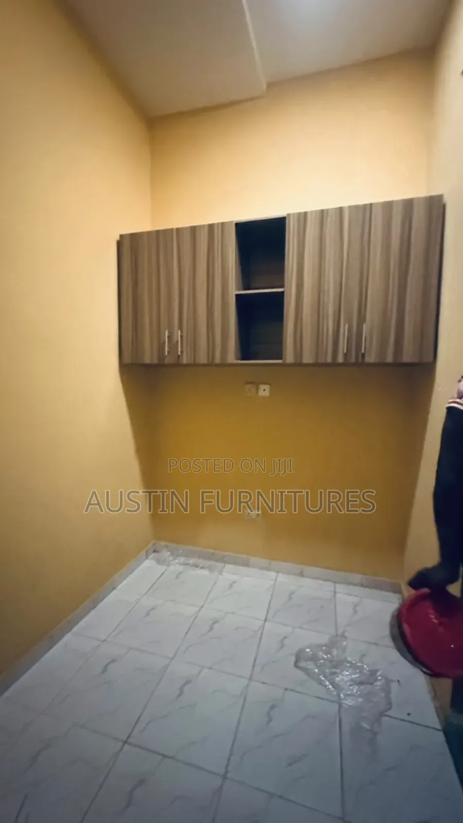2ft by 6ft Hanging Wardrobe