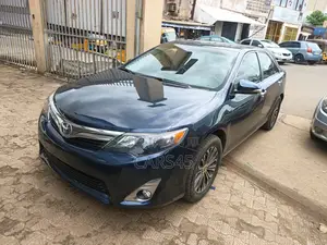 Toyota Camry 2014 Gray