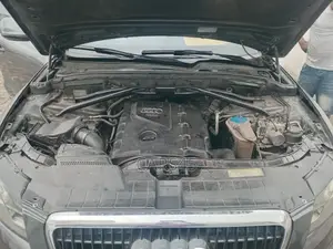 Audi Q5 2013 Gray