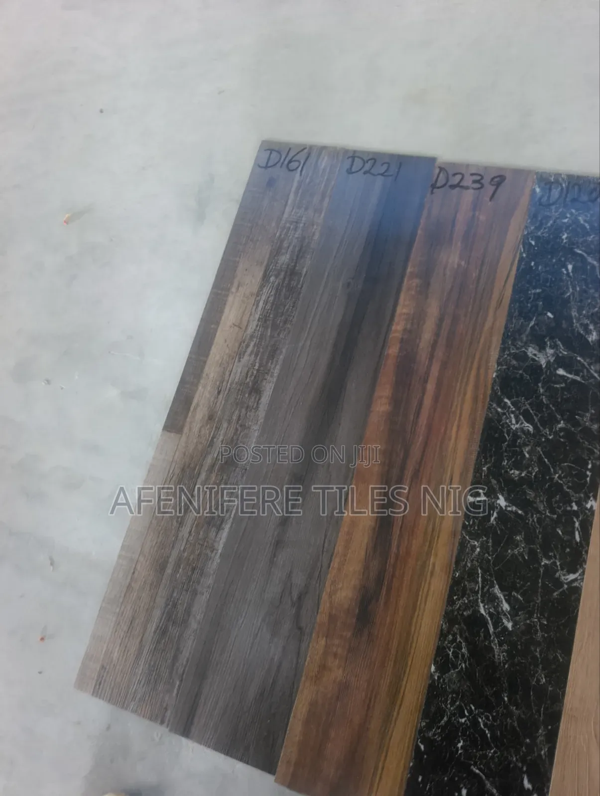 Vinyl Rubber Floor Tiles