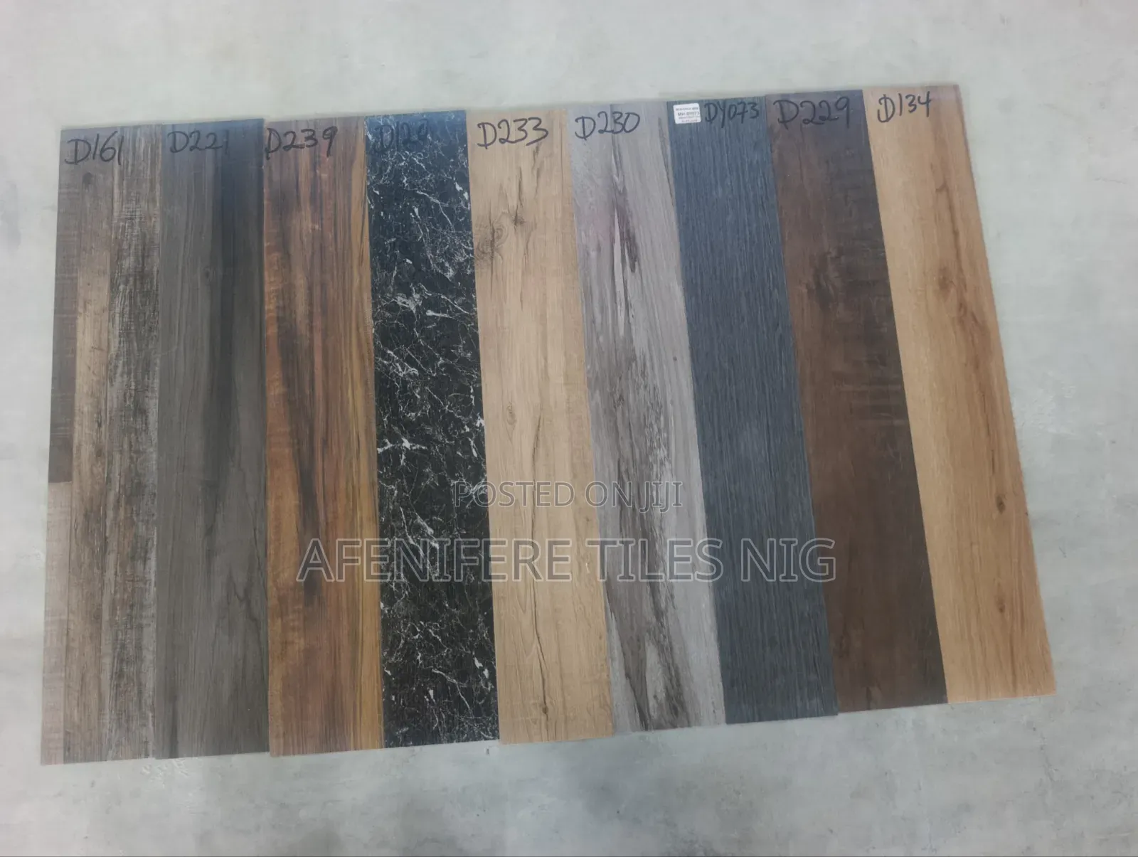 Vinyl Rubber Floor Tiles