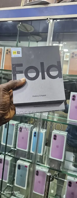 New Samsung Galaxy Z Fold4 1 TB Black