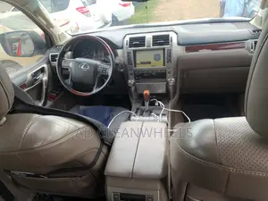 Lexus GX 460 2011 White