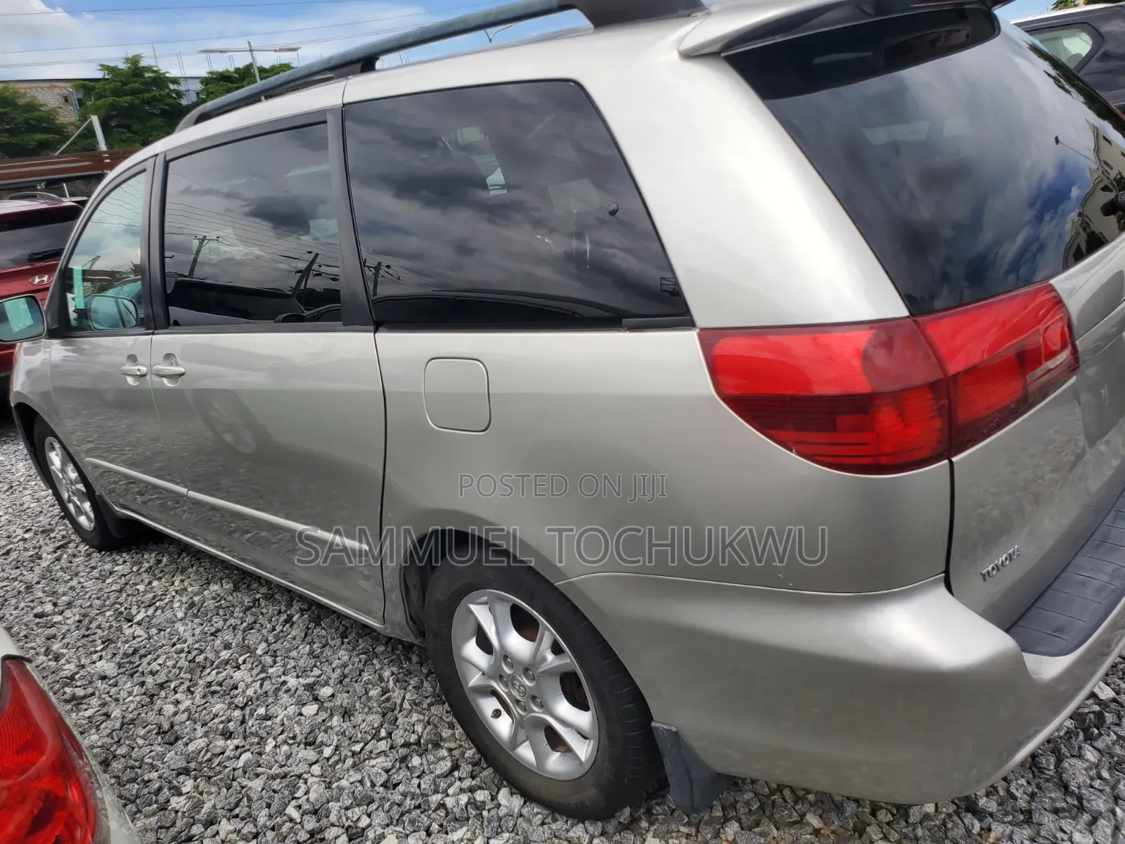 Toyota Sienna 2004 Silver