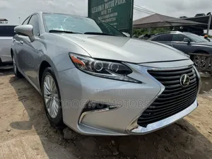 Lexus ES 2016 Silver