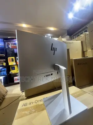 New Desktop Computer HP EliteOne 840 G9 16GB Intel Core i5 SSD 512GB
