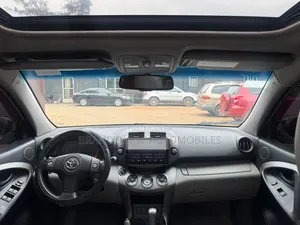 Toyota RAV4 2009 Silver