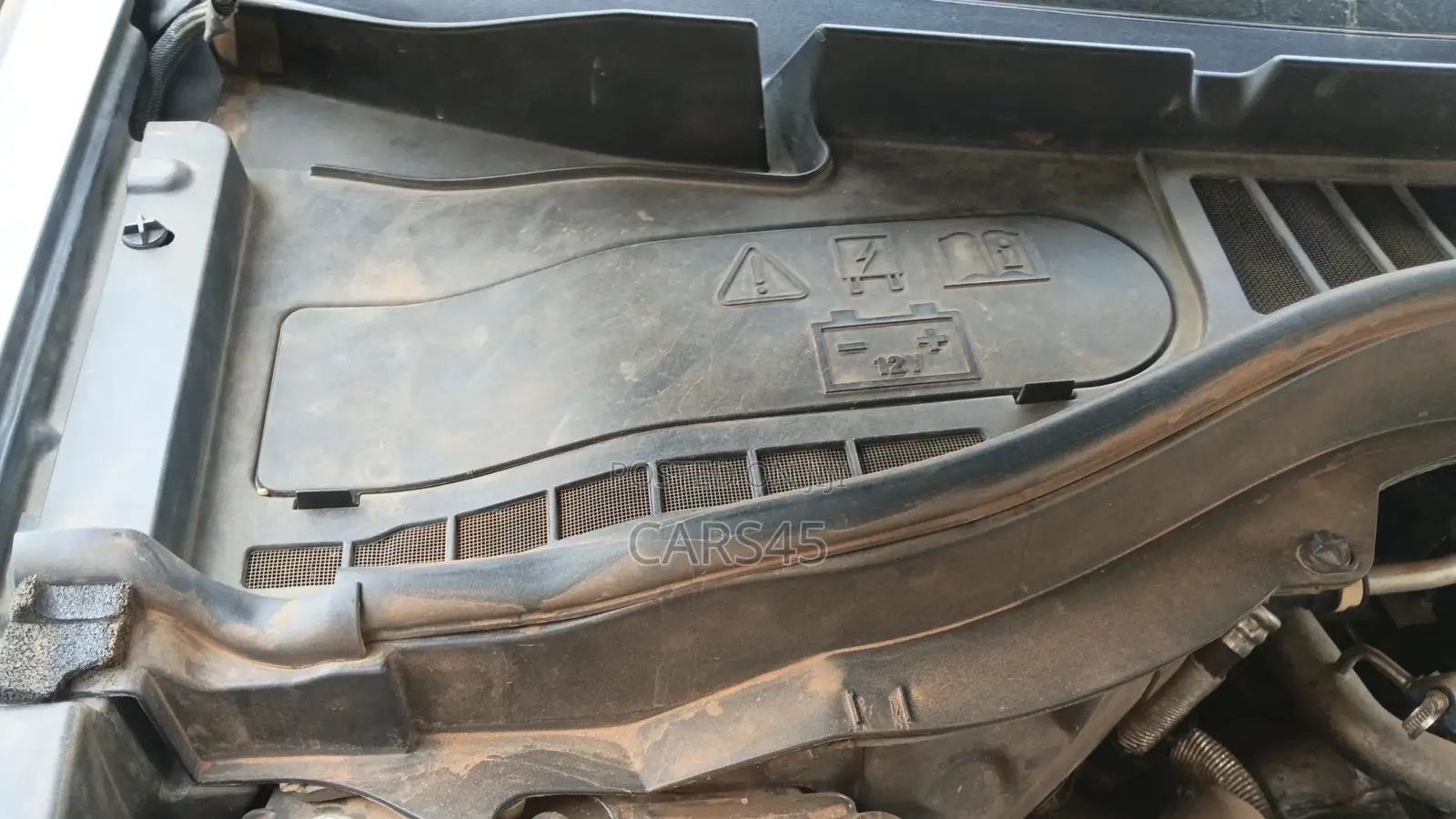 Ford Explorer XLT 2021 Gray