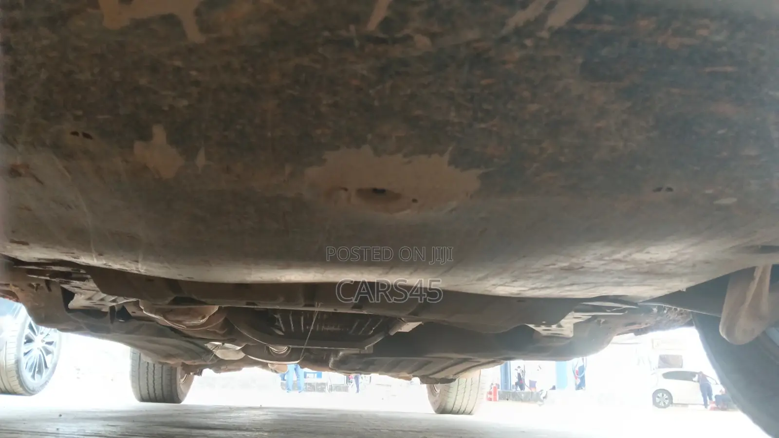 Ford Explorer XLT 2021 Gray