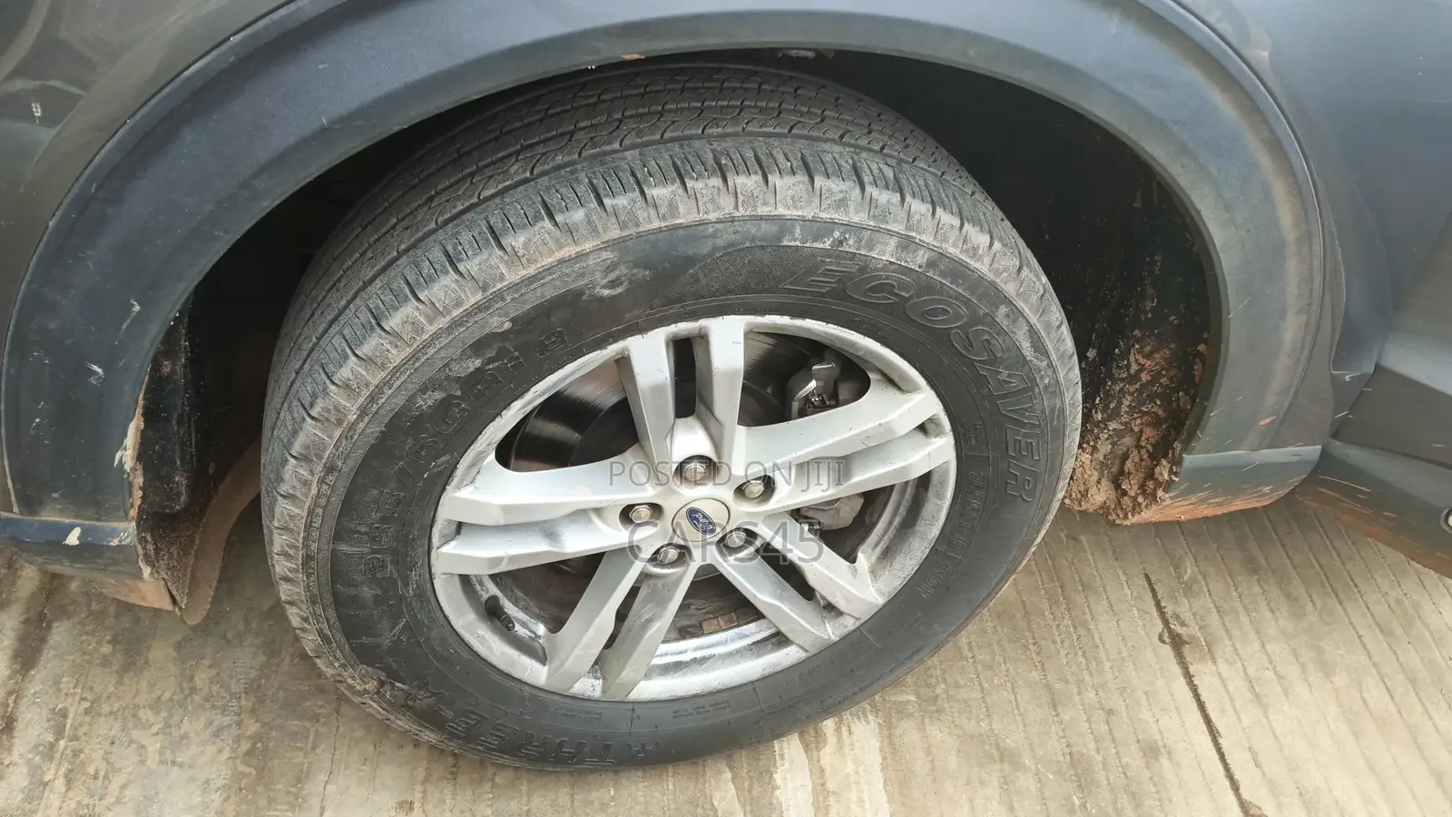 Ford Explorer XLT 2021 Gray