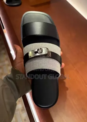 Luxury Hemes Slippers