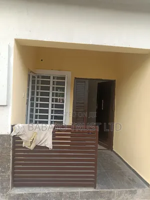 2bdrm Apartment in Benin City for rent