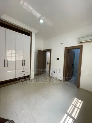 2bdrm Block of Flats in Utako Main for rent