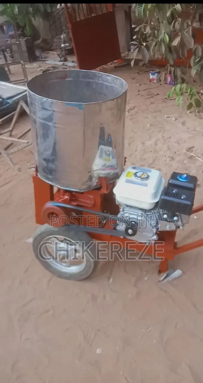 Cassava Pounding Machine
