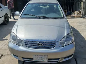 Toyota Corolla 2004 Silver