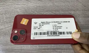 Apple iPhone 13 128 GB Red