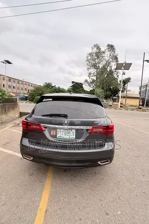 Acura MDX SUV 4dr FWD (3.5L 6cyl 9A) 2016 Gray