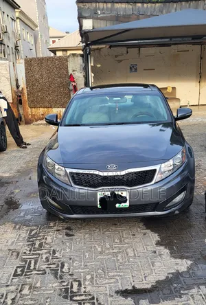 Kia Optima 2010 Gray