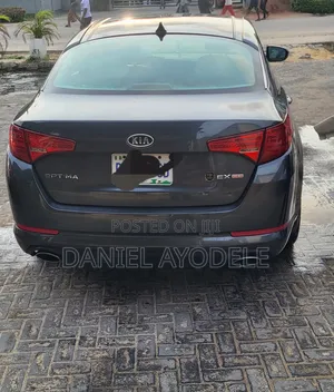 Kia Optima 2010 Gray