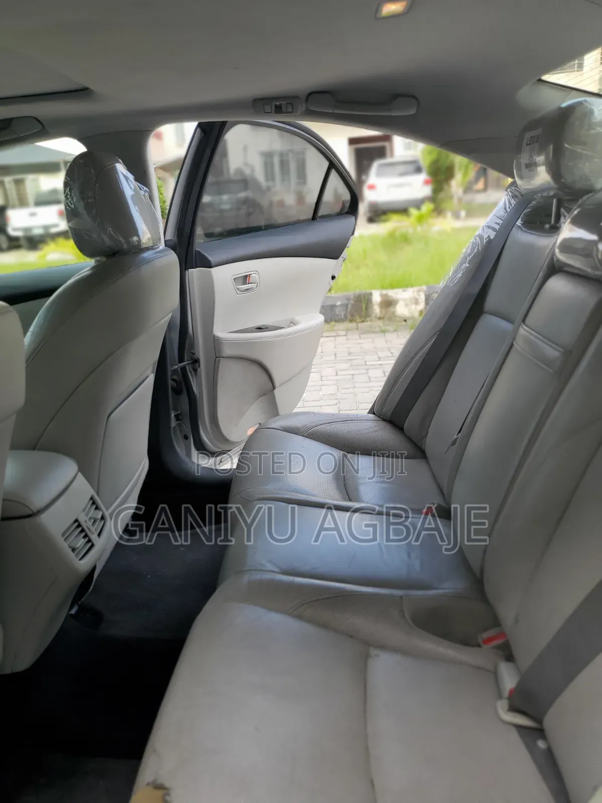 Lexus ES 2012 Silver