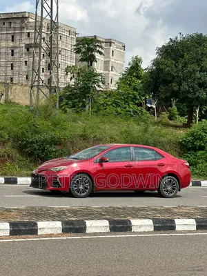 Toyota Corolla 2015 Red