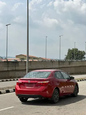 Toyota Corolla 2015 Red