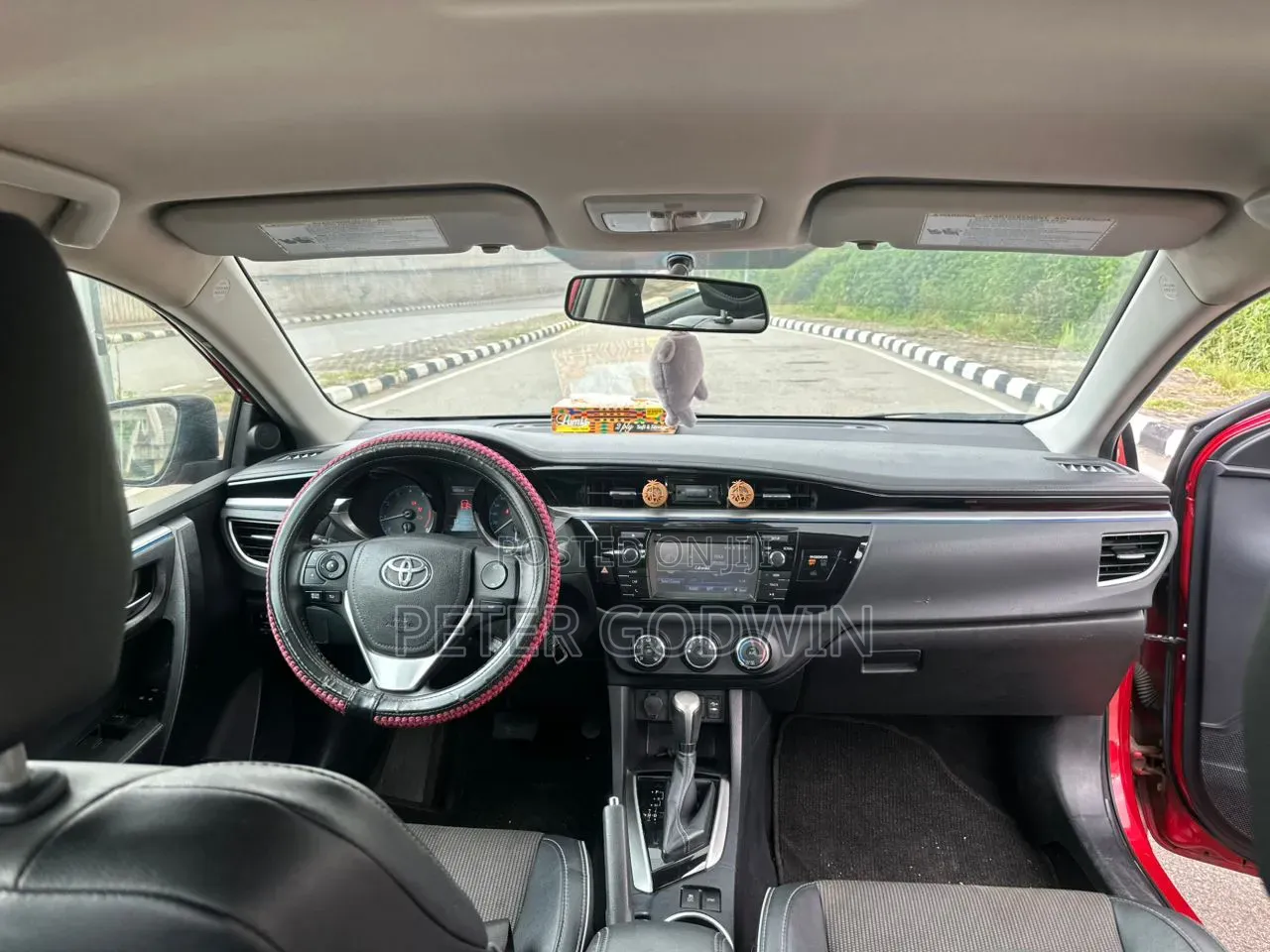Toyota Corolla 2015 Red