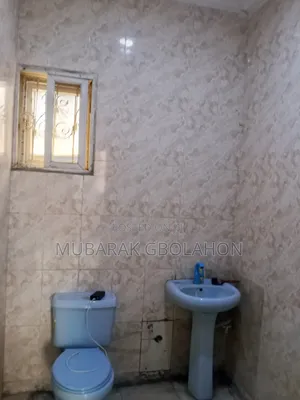 Furnished 1bdrm Block of Flats in Green Land Estate, Ikate for rent