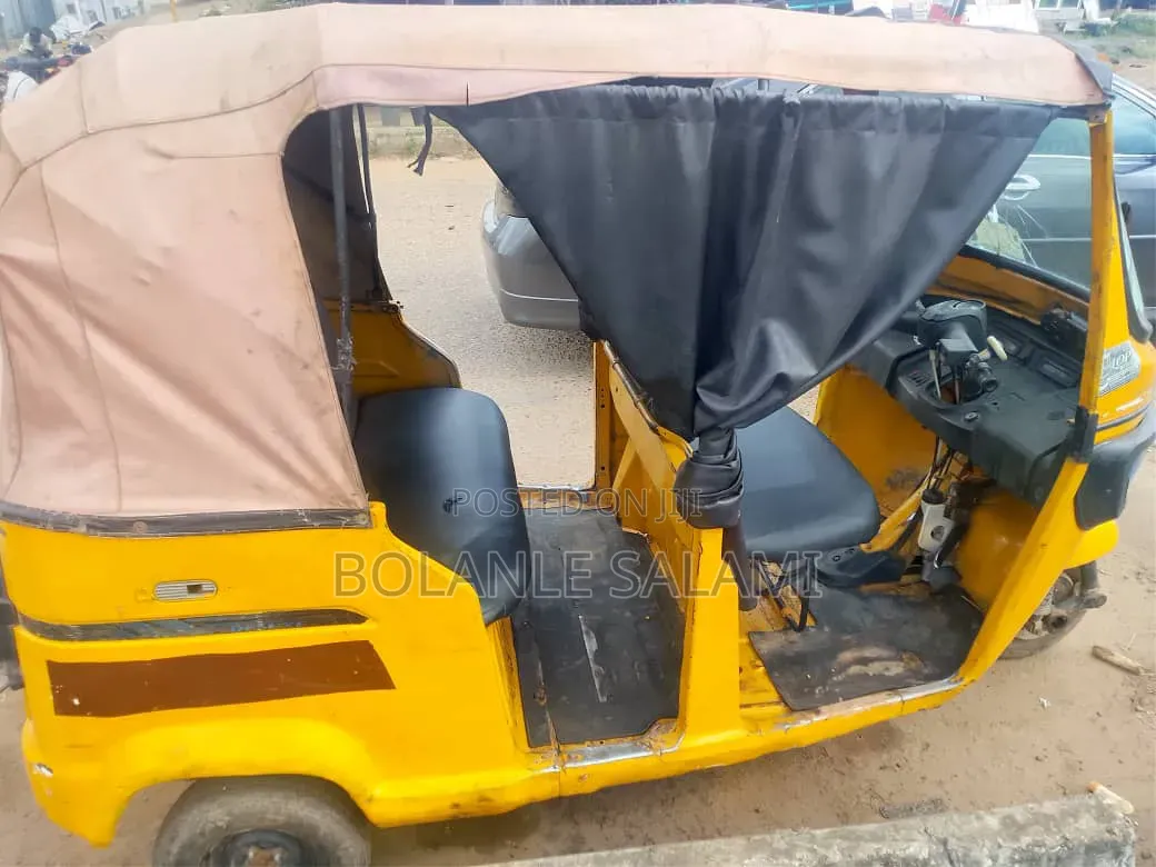 TVS 2020 Yellow