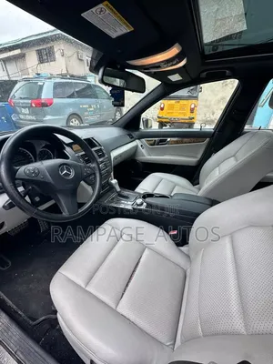 Mercedes-Benz C300 2010 White