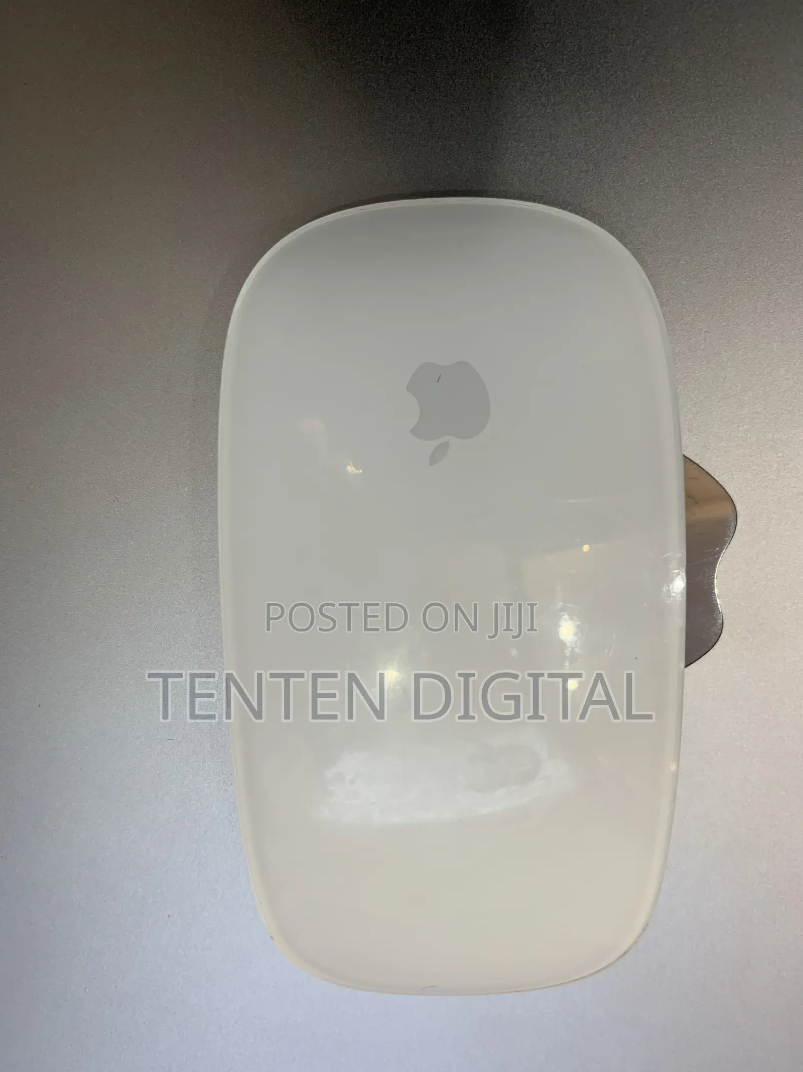 Apple Magic Mouse 2