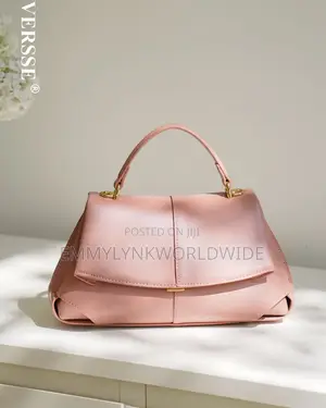 Versse Luxury Hand