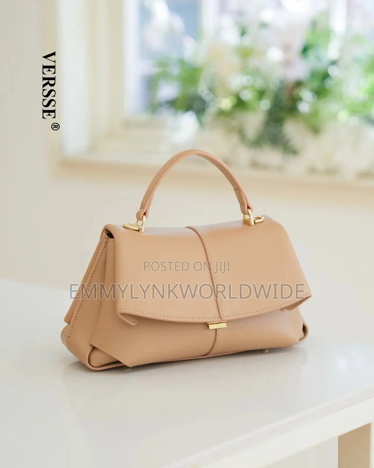 Versse Luxury Hand