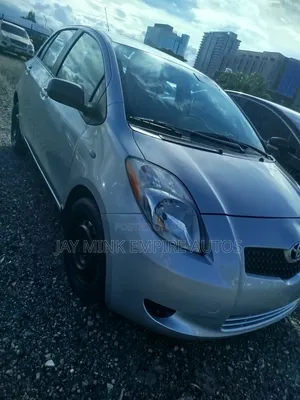Toyota Yaris 2009 Silver
