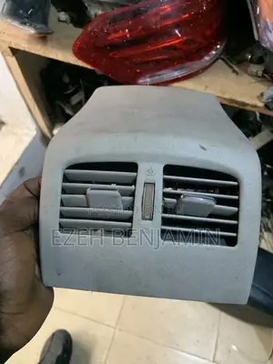 AC Vent ES350