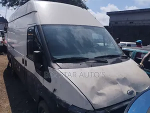 Ford Transit 2001 White