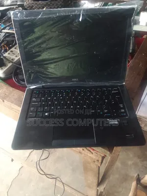 Laptop Dell Latitude 12 E7250 8GB Intel Core i5 SSD 128GB