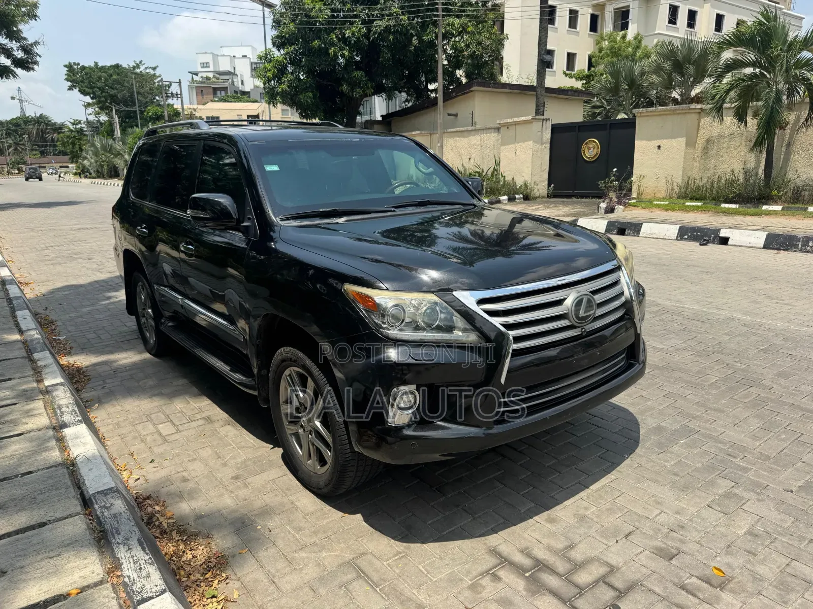 Lexus LX 2015 Black