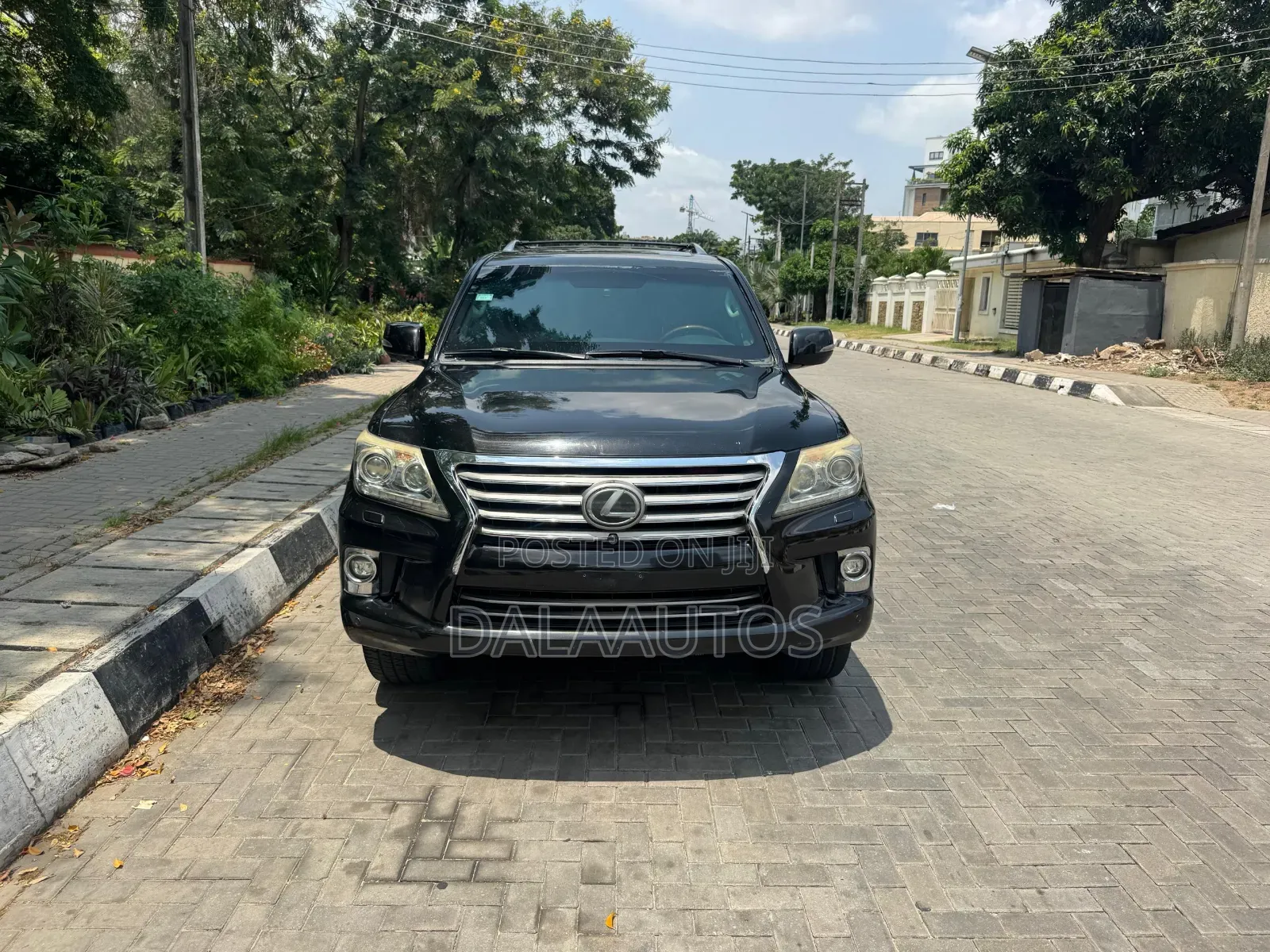 Lexus LX 2015 Black