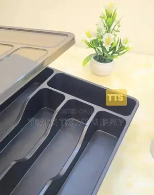 Quality Spoon, Fork and Knives Rack