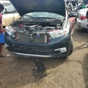 2008 Highlander Bumper to 2012