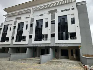 4bdrm Townhouse / Terrace in Belavista Estate,, Lekki Phase 1 for rent