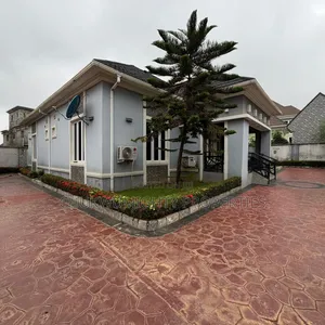 3bdrm Bungalow in Life Camp Property for sale