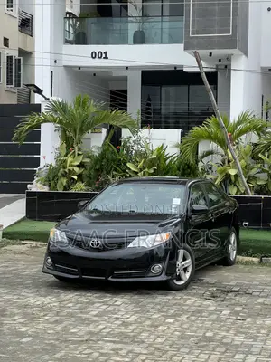 Toyota Camry SE Sport 4dr Sedan (2.5L 4cyl 6A) 2014 Black