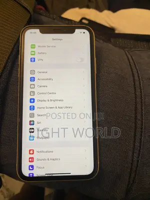 Apple iPhone XR 128 GB Yellow