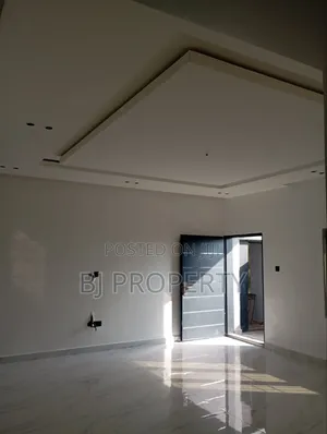 2bdrm Block of Flats in F O 1, Kubwa for rent
