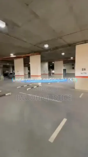 Super Mega Complex for Sale (Plaza)