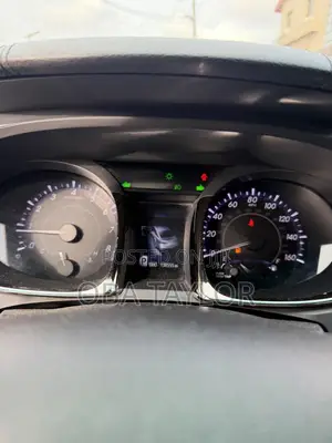 Toyota Avalon 2014 White